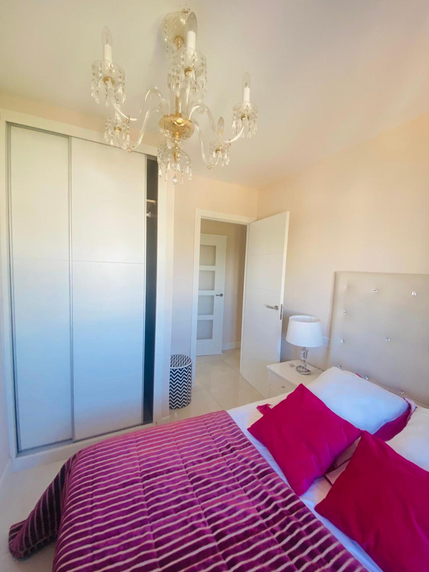 The White Apartment: Luxury, Beach And Design Valência Exterior foto
